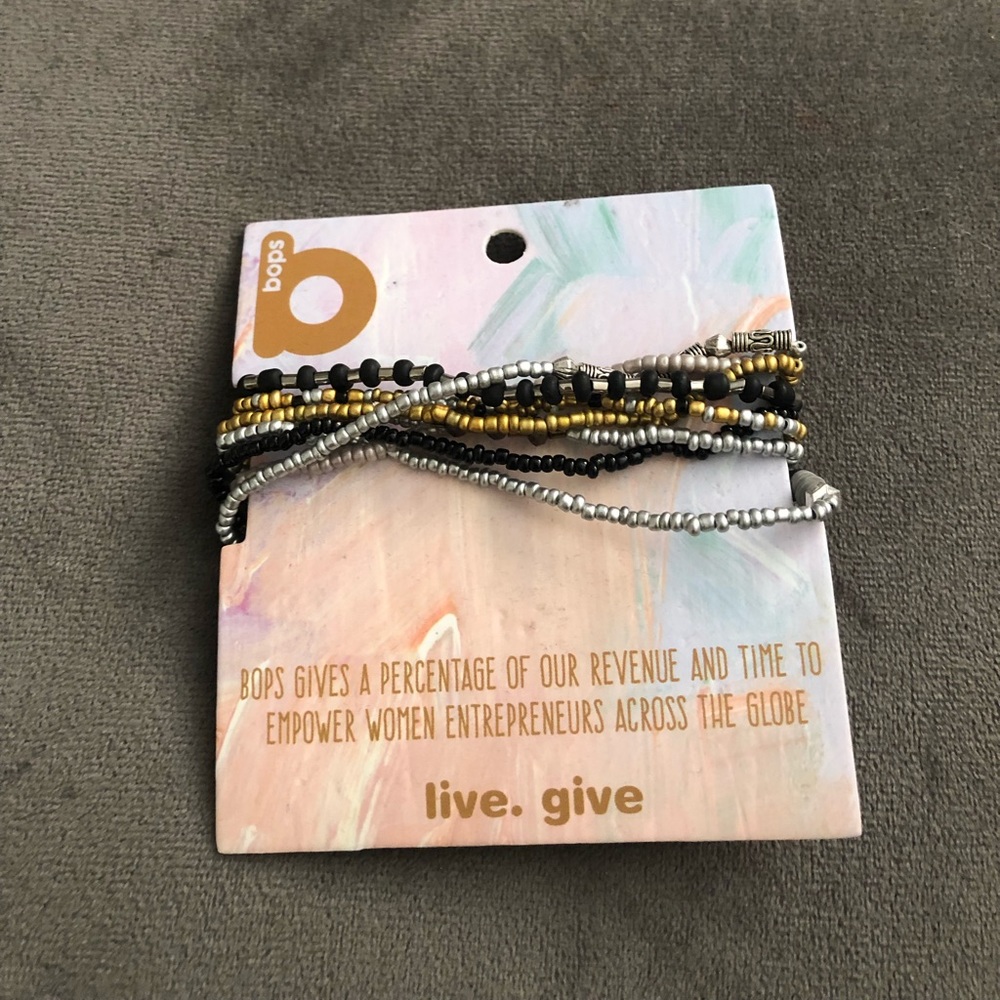 bops seed bracelet set